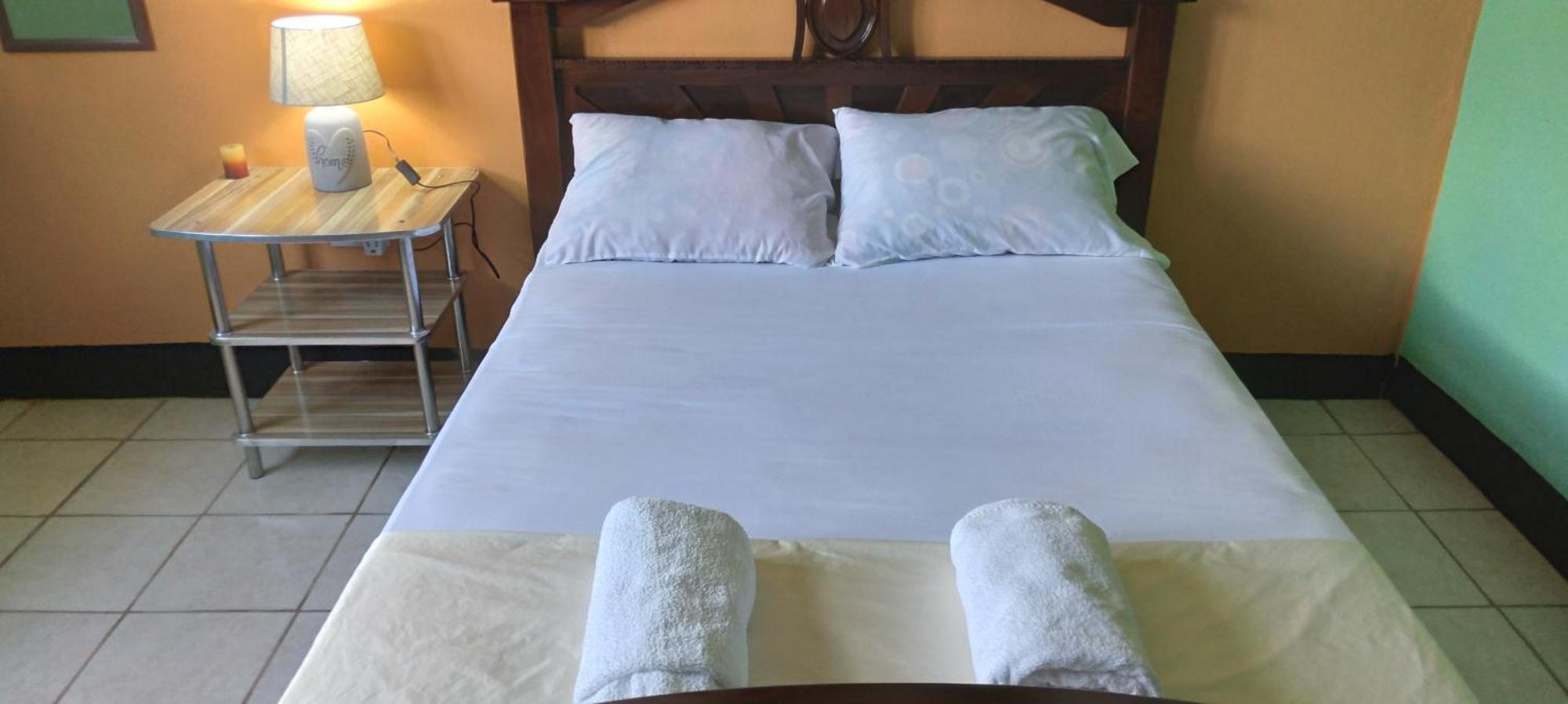 Danglez Bed & Breakfast Bataka Kültér fotó