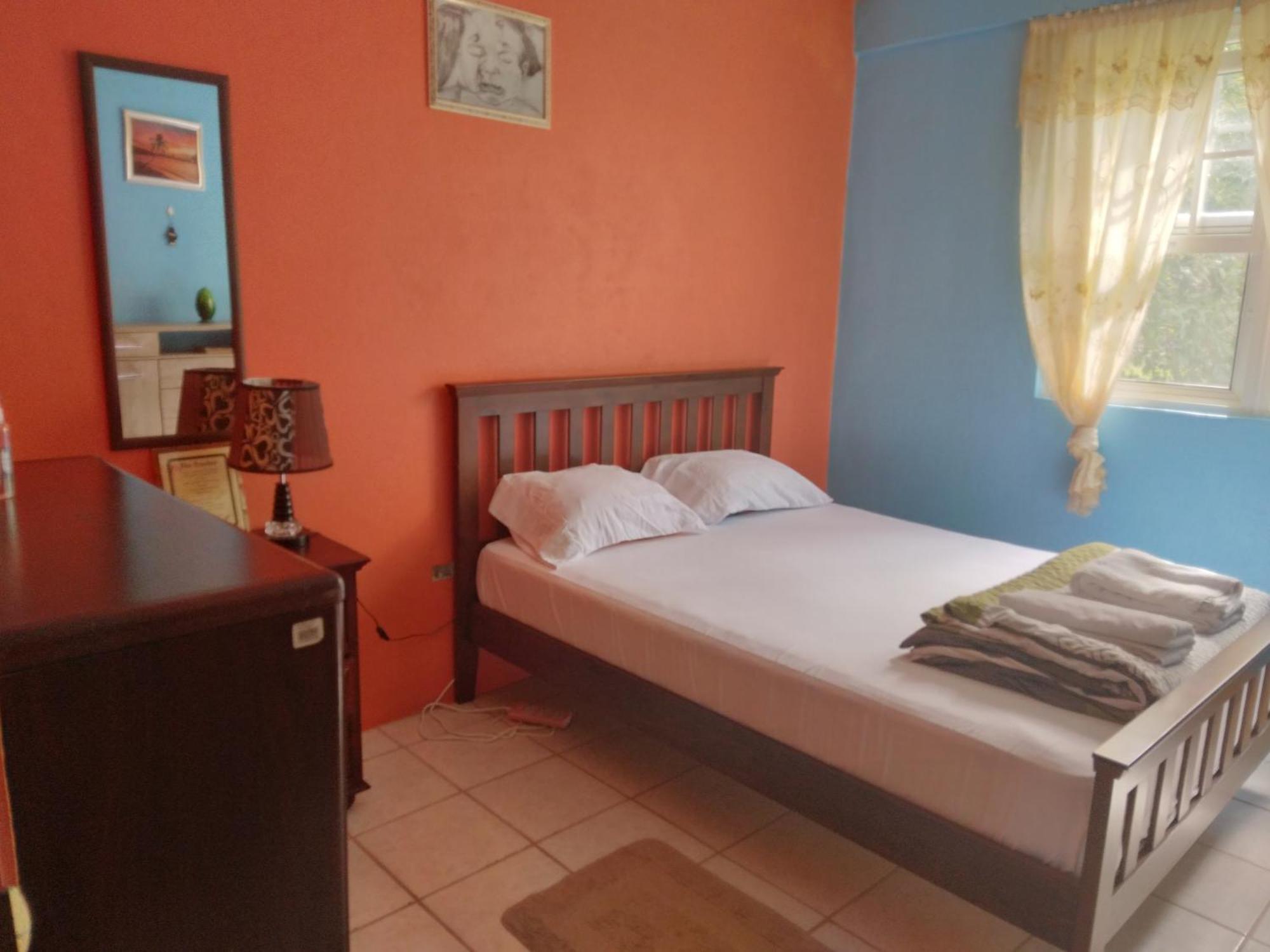 Danglez Bed & Breakfast Bataka Kültér fotó