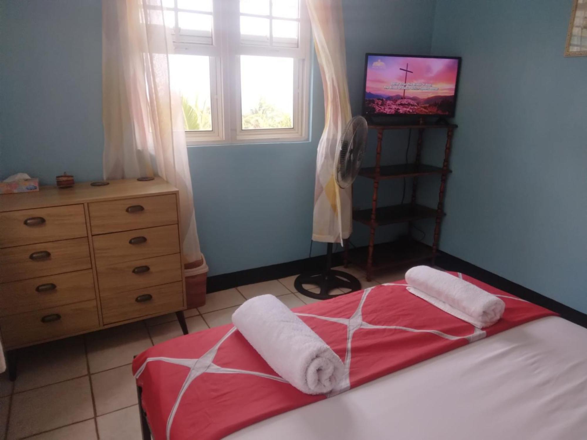 Danglez Bed & Breakfast Bataka Kültér fotó